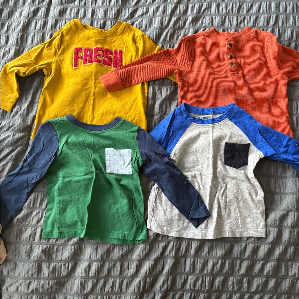 Old Navy Kids Long Sleeve Tees - Multicolor Pack